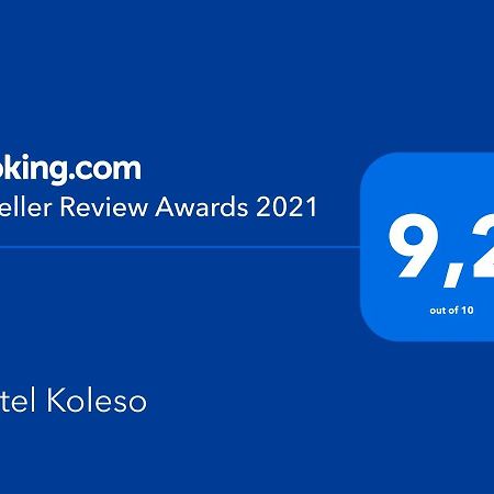 Hostel Koleso オデッサ エクステリア 写真