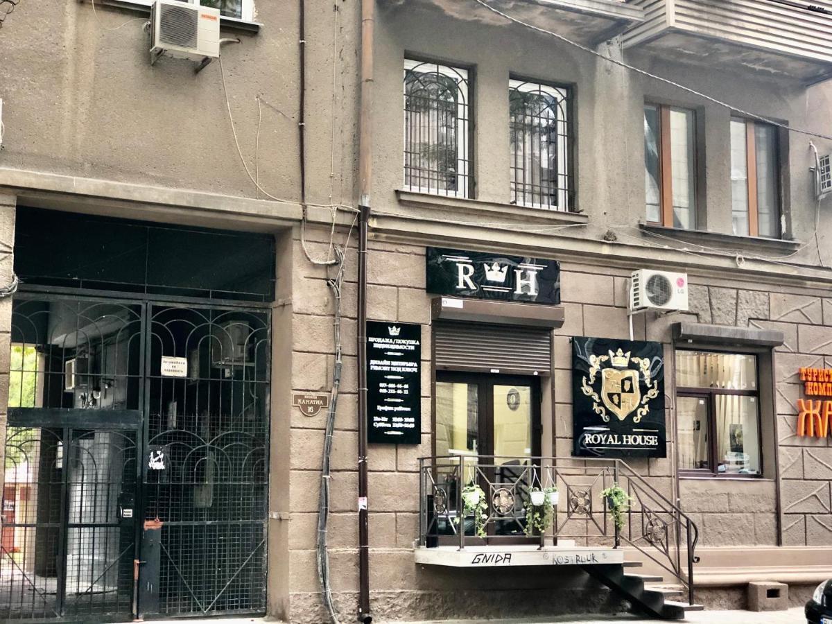 Hostel Koleso オデッサ エクステリア 写真
